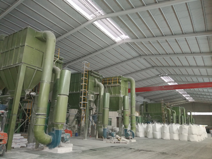 800 mesh barite powder SRM ultra-fine ring roller mill Hunan customer production line